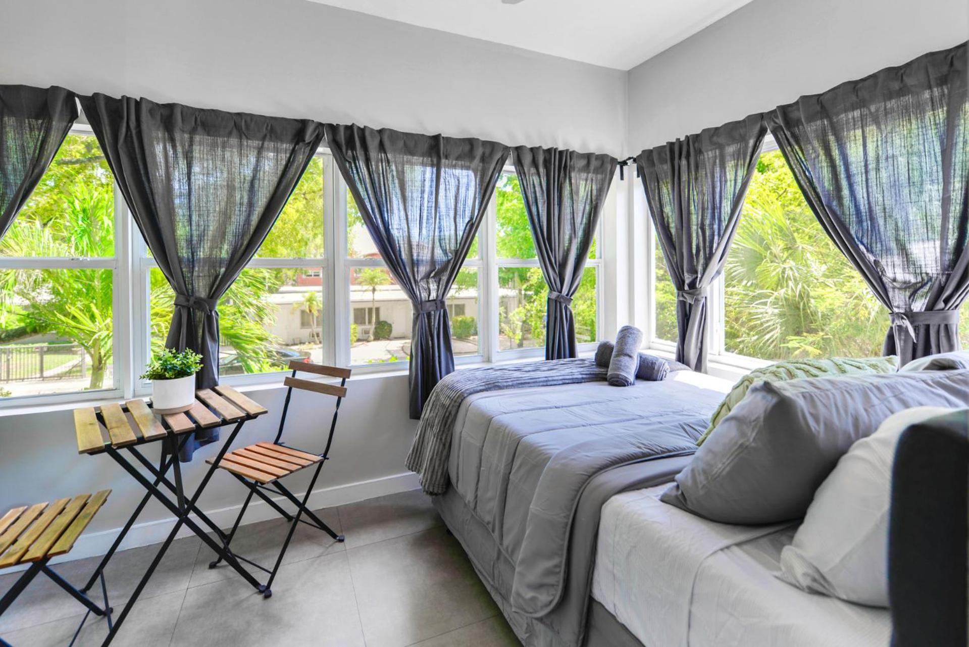 Comfy & Spacious Duplex W Amenities! Appartement *